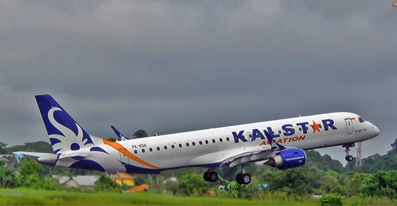 KalStar Aviation avión